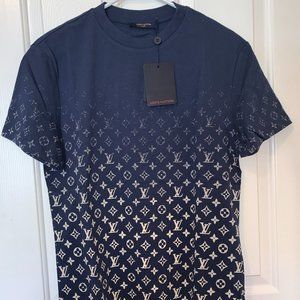 LOUIS VUITTON Blue Monogram Gradient T-Shirt -Size Medium- New! Retail $1200